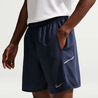 Herren Shorts Miler in schwarz