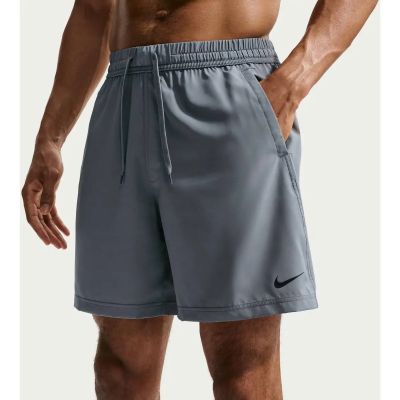Herren Shorts M NK DF FORM 7IN UL SHORT in grau