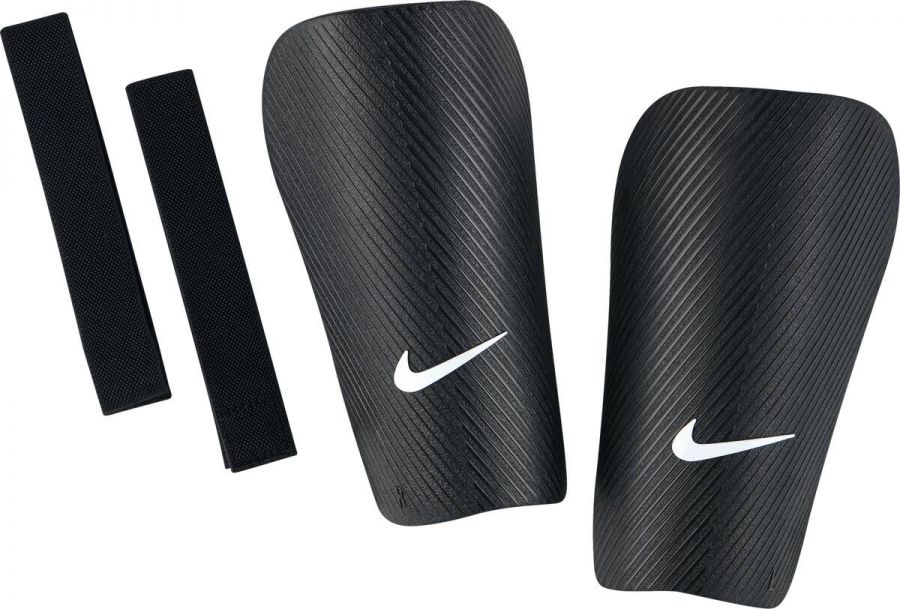Nike Damen Schwarz  J Ce Football Shin Guards Größe L, JD Sports - Image 3