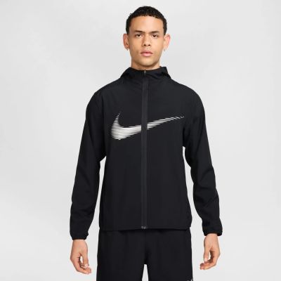 M NK DF FORM HD JKT SWOOSH in 010 black